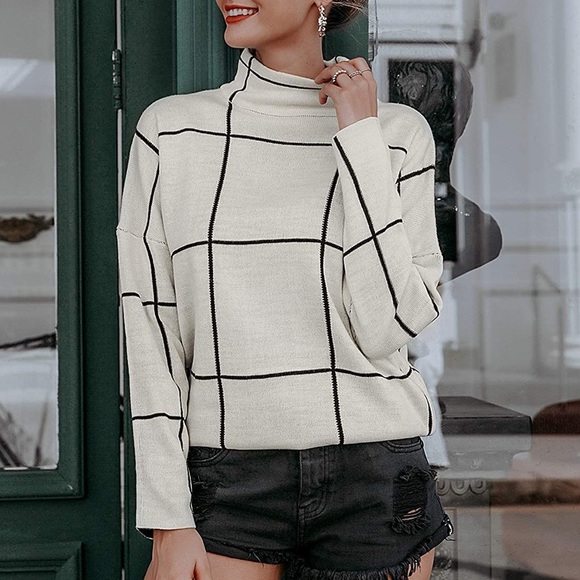 Sweaters - 🍁 Turtle neck plaid pullover sweater